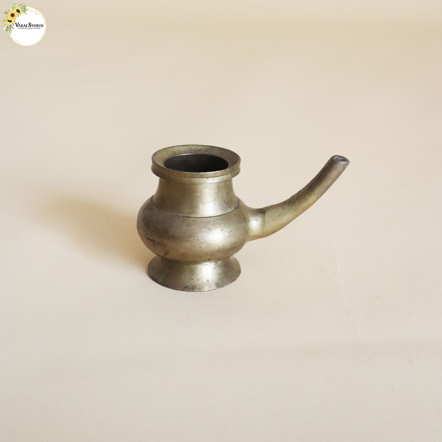 ANTIQUE PROP - 162