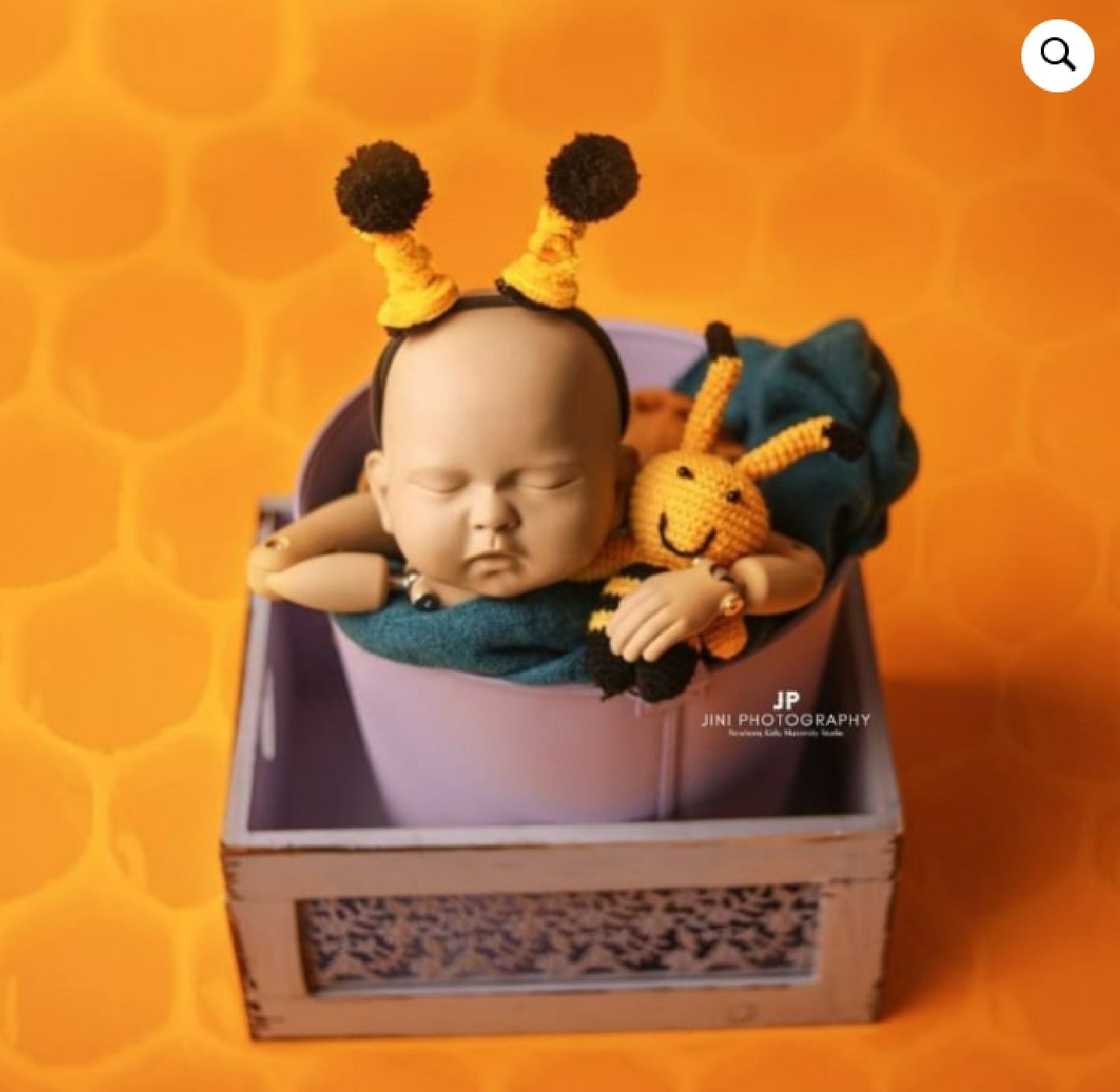 Honey Bee