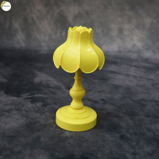 TABLE LAMP - YELLOW