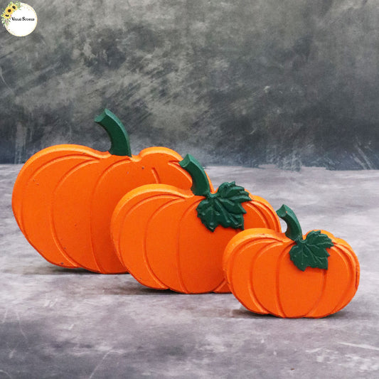 WOODEN PUMPKIN SET OF 3