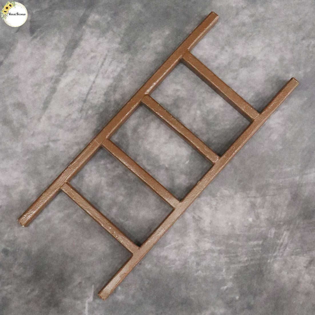 STRAIGHT LADDER - BROWN