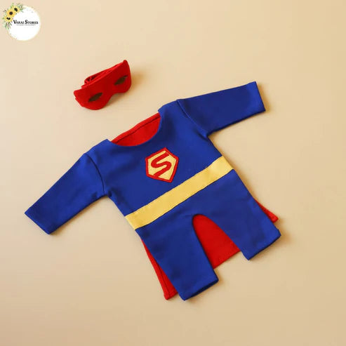 SUPERMAN OUTFIT - (9-12 MONTHS