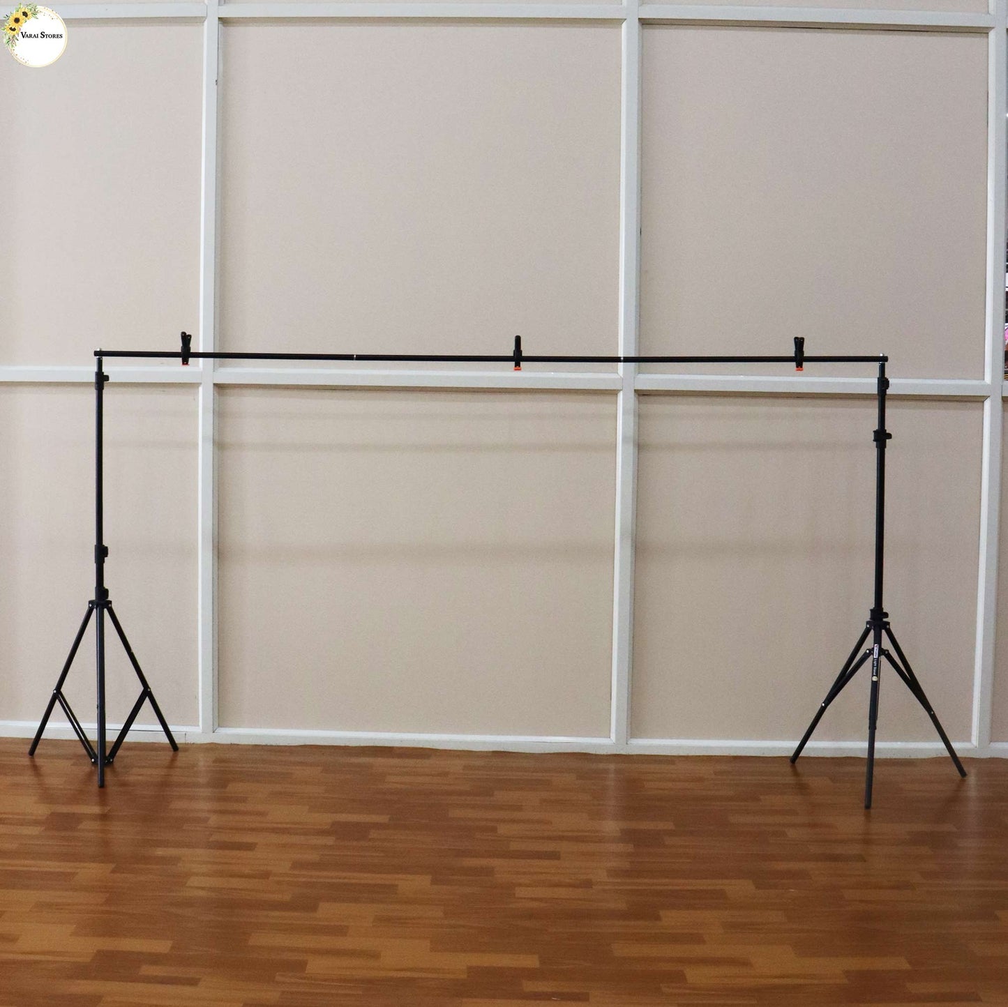 BACKDROP STAND WITH 3 CLIP