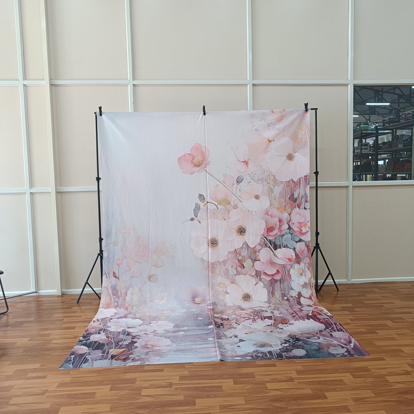 MATERNITY BACKDROP - 02