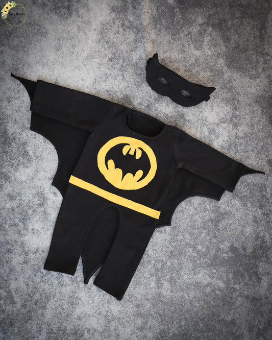 Batman Outfit (9-12 Months)